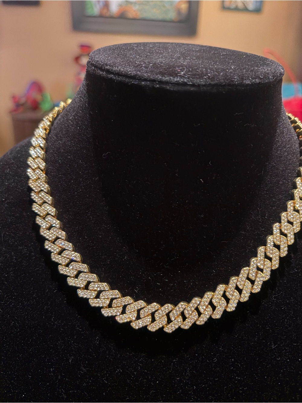 Gold Pavé Cuban Link Necklace - Women's Fashion Jewelry